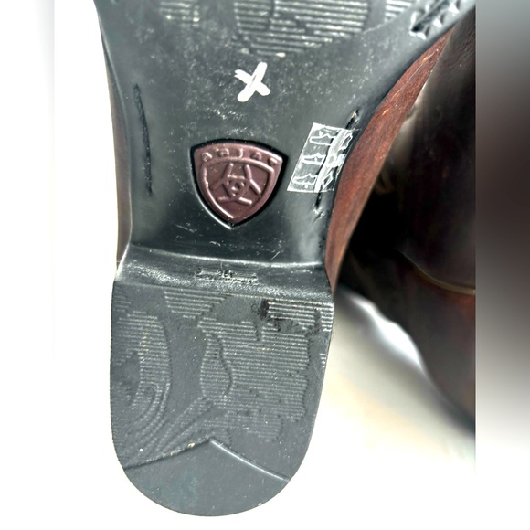 NWOT ARIAT WESTERN COWGIRL HERITAGE DISTRESSED BROWN WOMANS BOOTS  SZ 9B - Picture 8 of 16